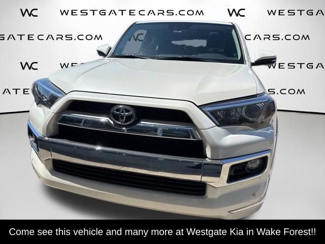 Used 2018 Toyota 4Runner Limited AWD/4WD image 2