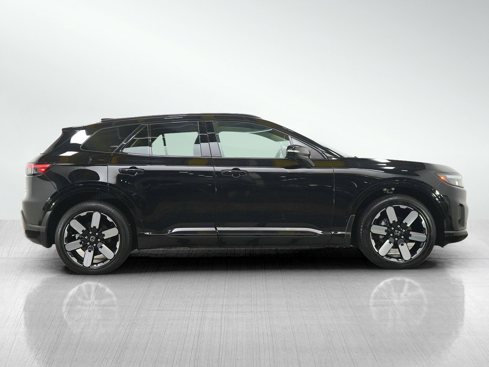 Used 2024 Honda Prologue Elite image 6