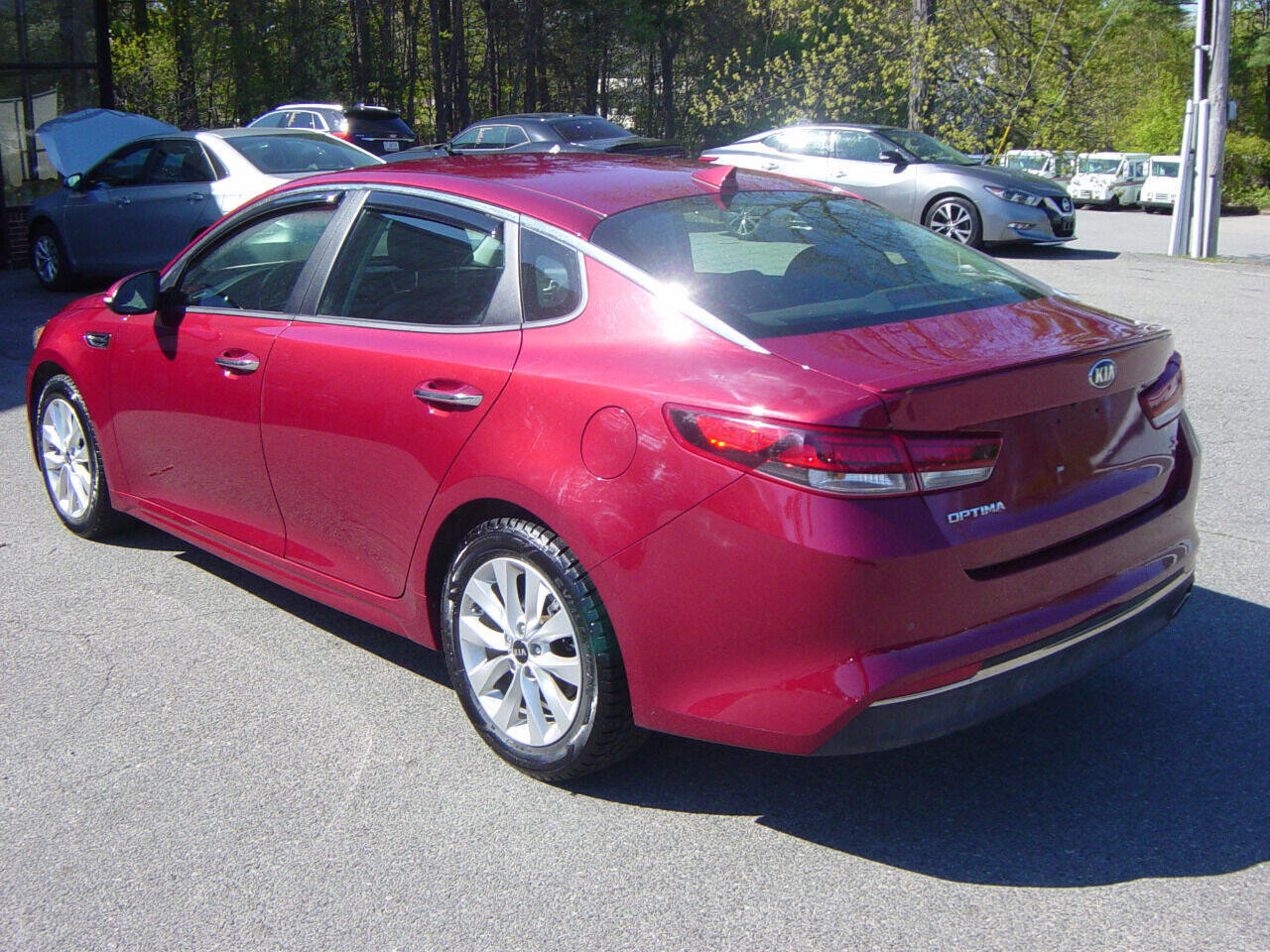 Used 2018 Kia Optima S image 6