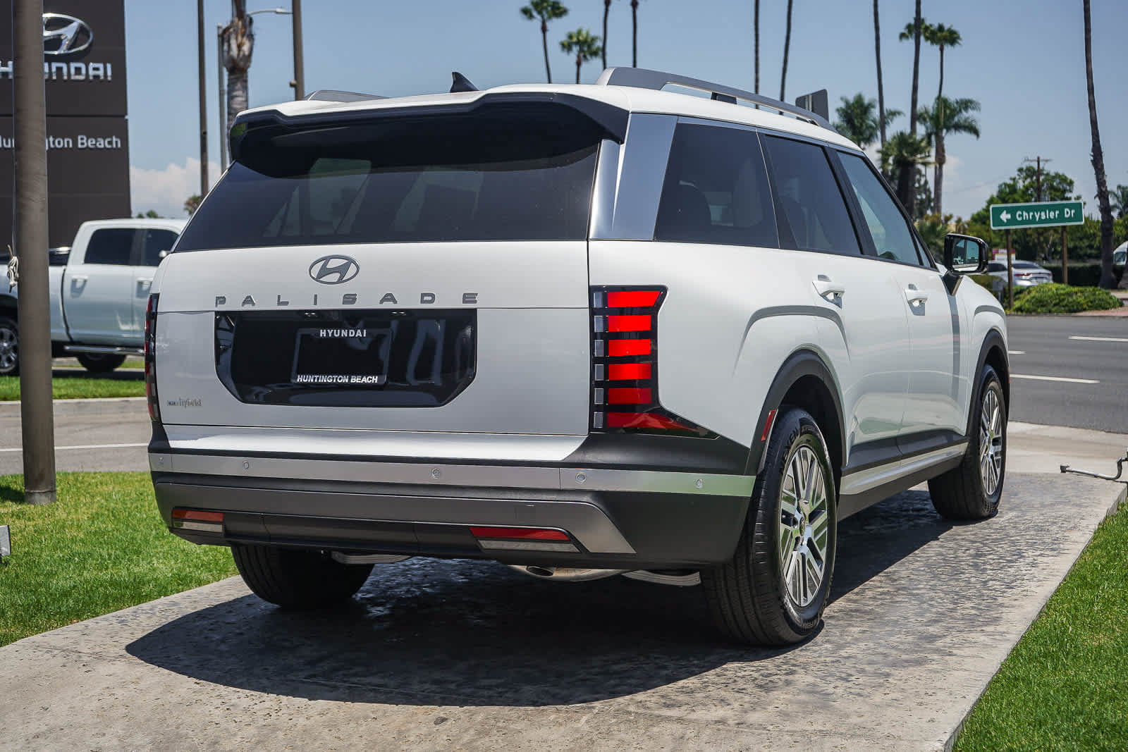 New 2026 Hyundai Palisade SEL Premium FWD image 4