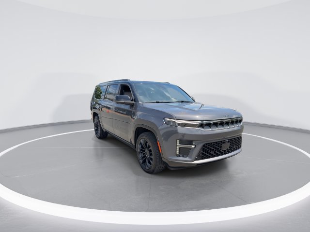 New 2026 Jeep Grand Wagoneer L Summit w/ Premium Group III AWD/4WD image 2