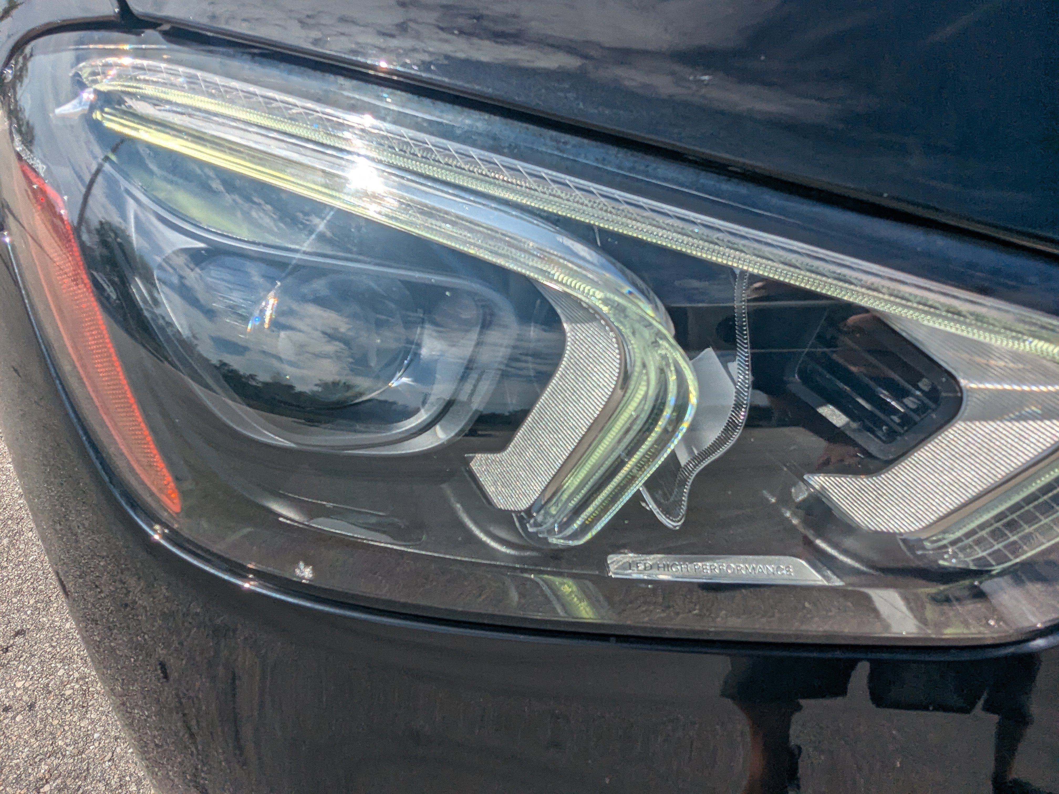 Used 2023 Mercedes-Benz GLE 350 w/ AMG Line Exterior image 10