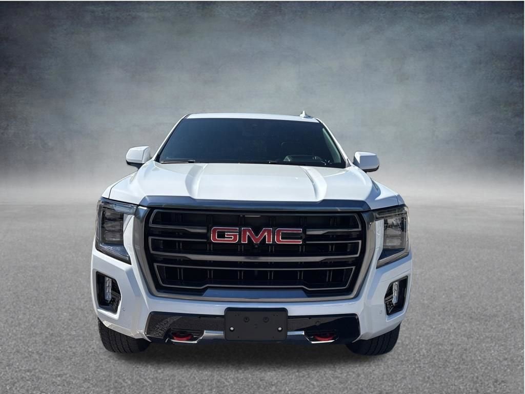 Used 2024 GMC Yukon AT4 w/ AT4 Premium Package AWD/4WD image 8