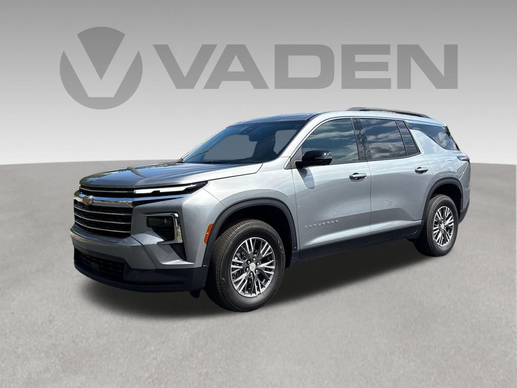Used 2025 Chevrolet Traverse LT w/ Driver Confidence Package FWD image 1