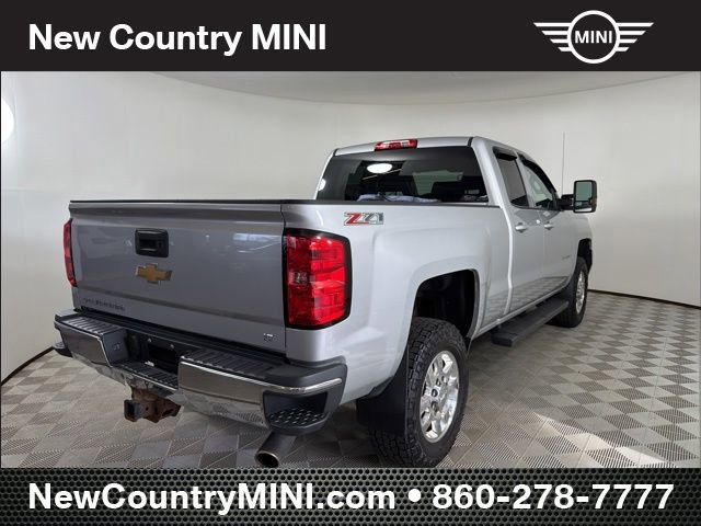 Used 2015 Chevrolet Silverado 2500 LT w/ LT Convenience Package image 7