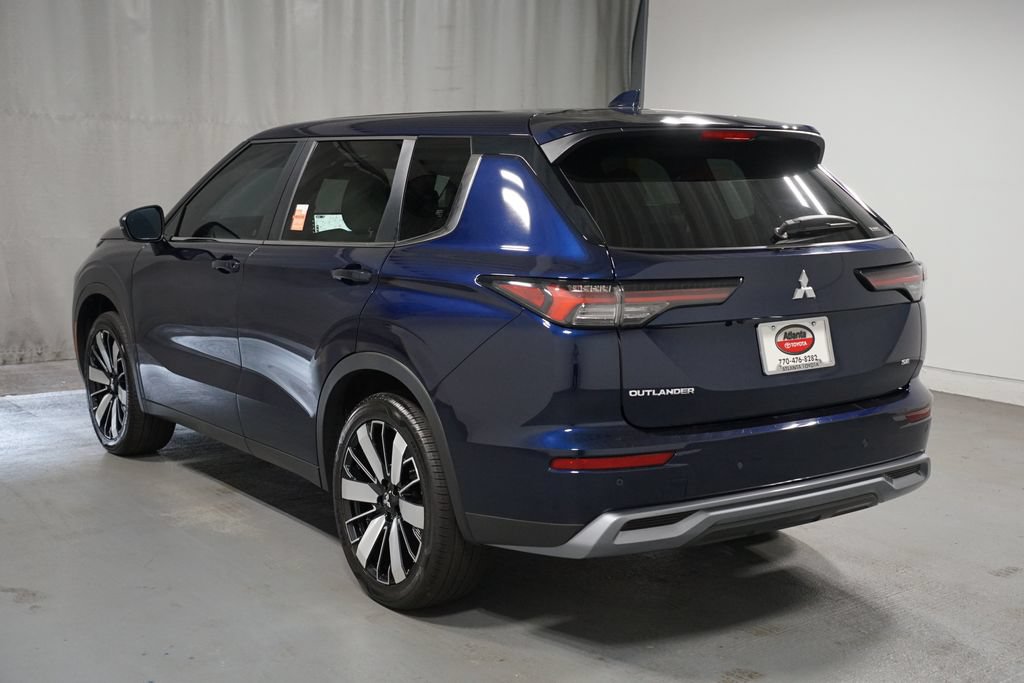 Used 2025 Mitsubishi Outlander SE AWD/4WD image 6