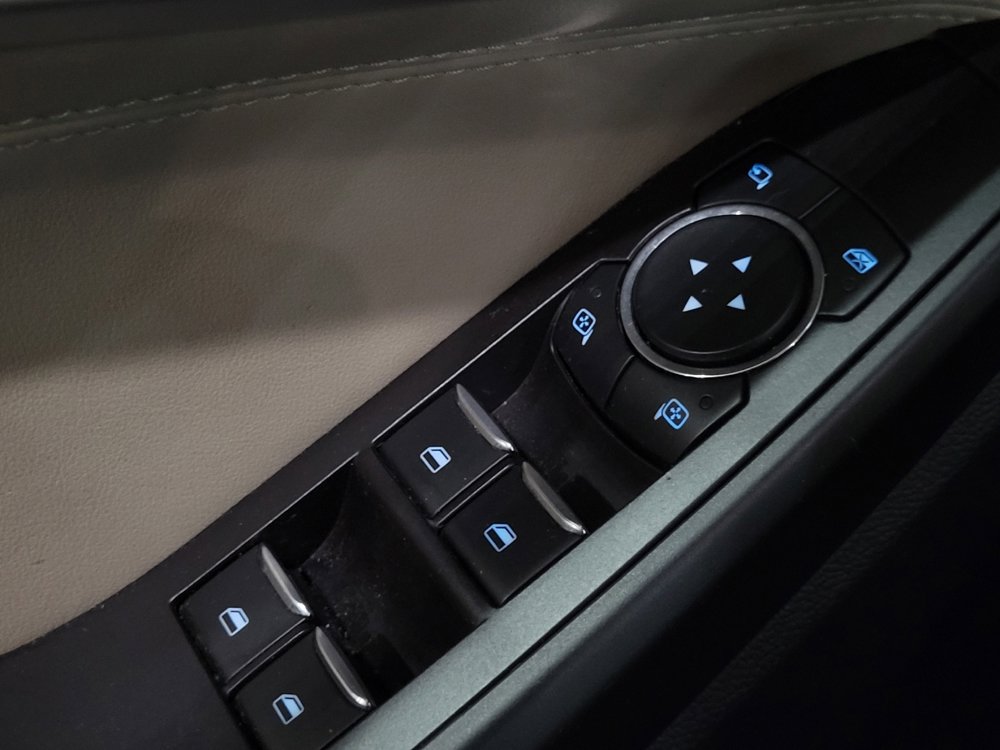 Used 2020 Ford Explorer Limited image 27