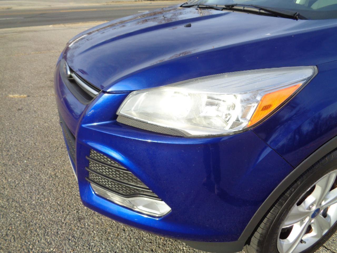 Used 2014 Ford Escape SE image 9