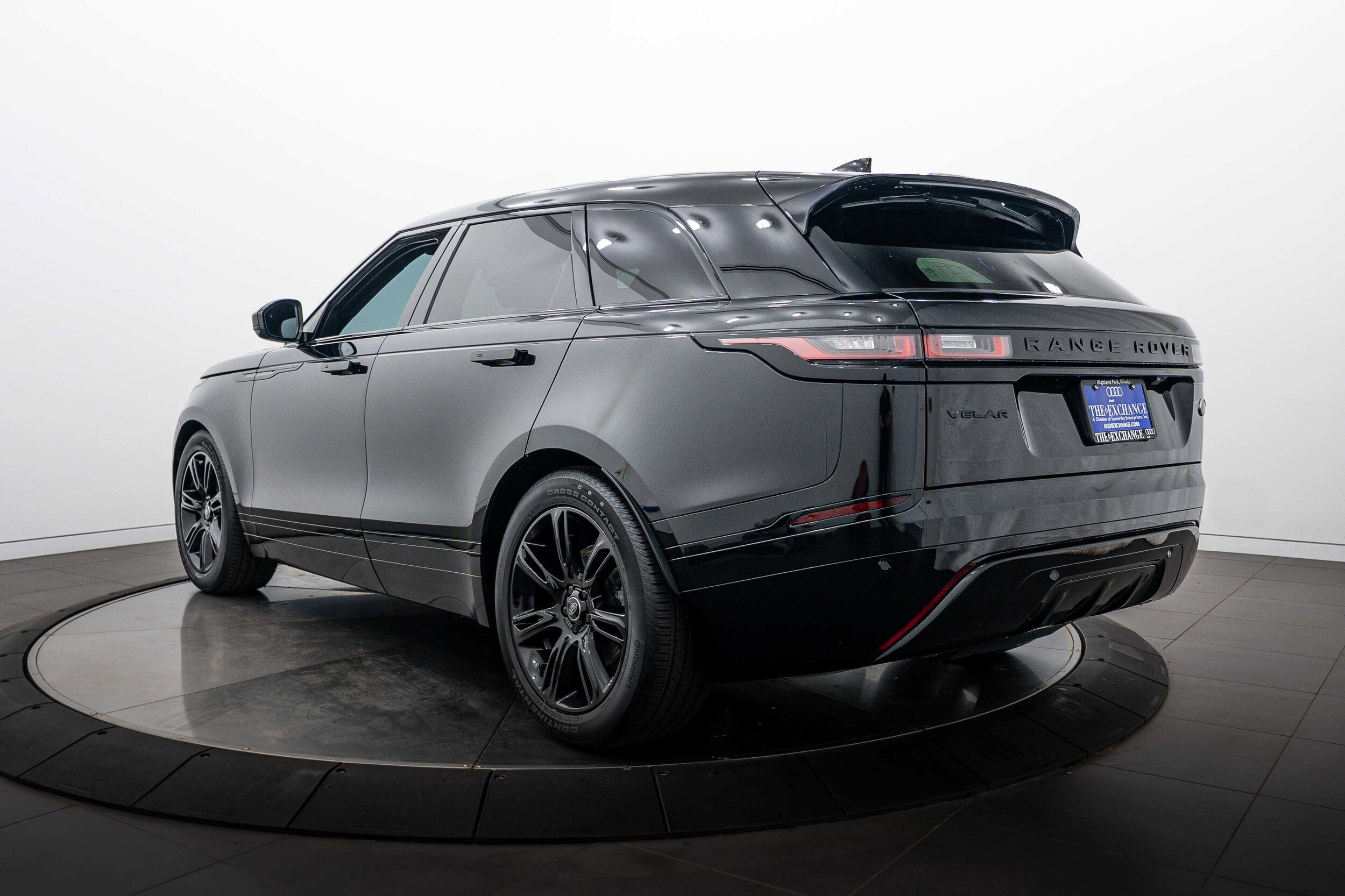 Used 2023 Land Rover Range Rover Velar R-Dynamic S AWD/4WD image 5