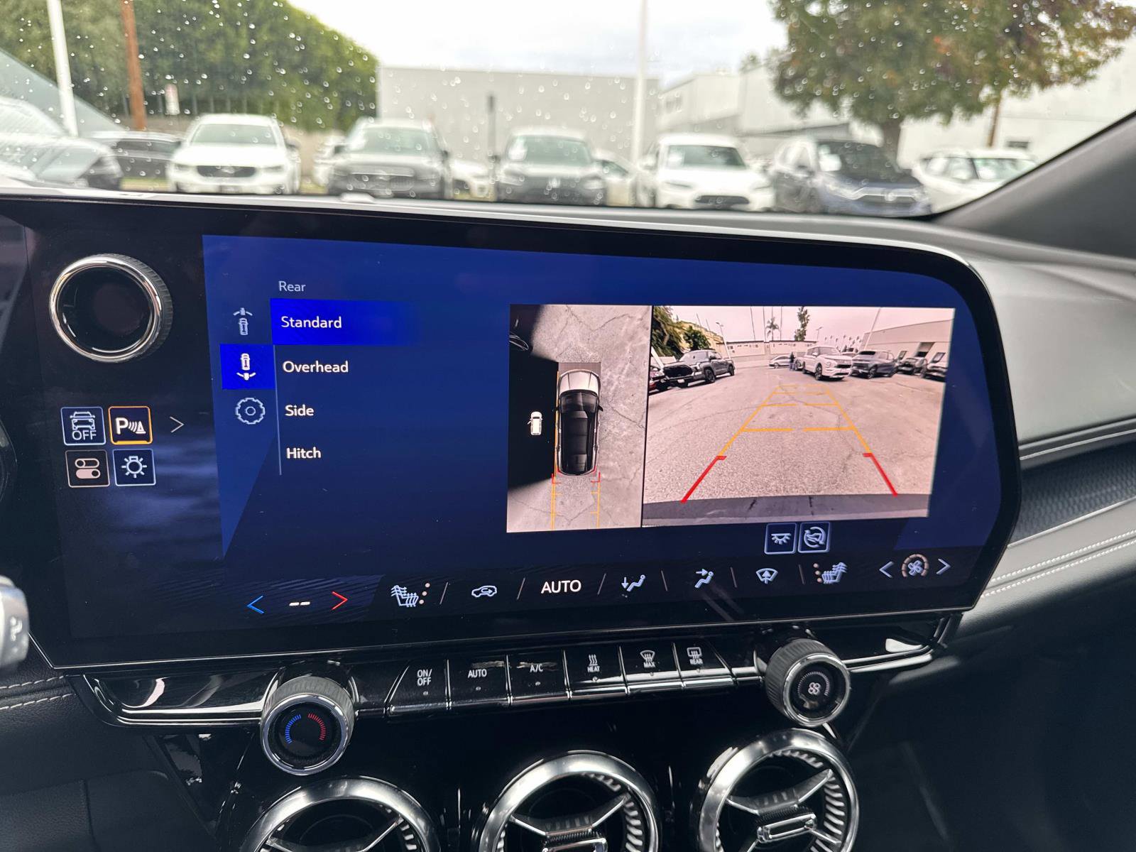 Used 2024 Chevrolet Blazer EV LT image 24