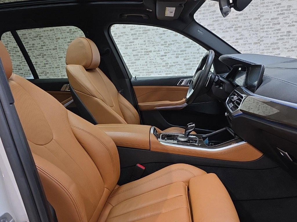 Used 2022 BMW X5 xDrive45e image 30