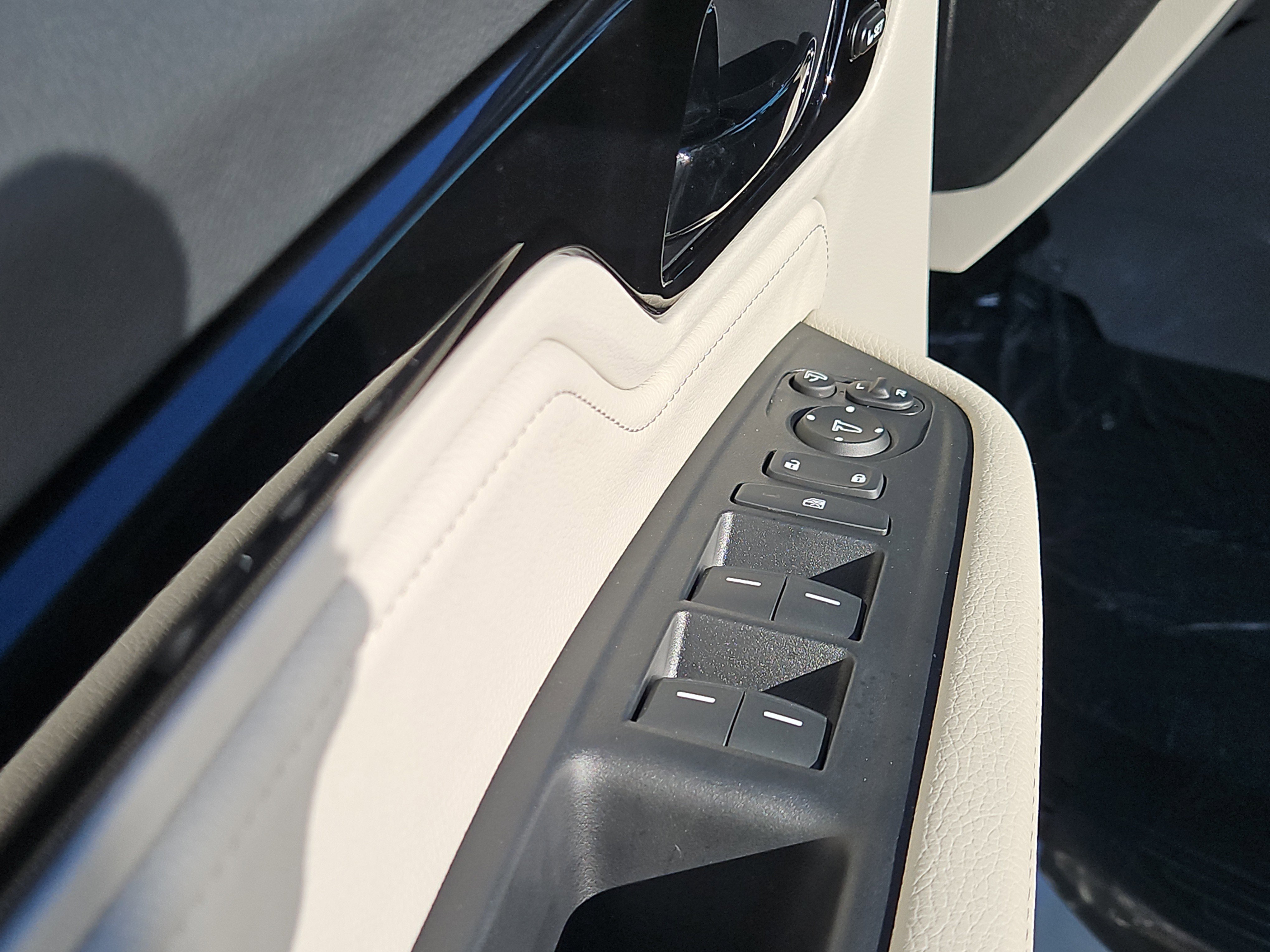 New 2026 Honda Odyssey Elite image 17