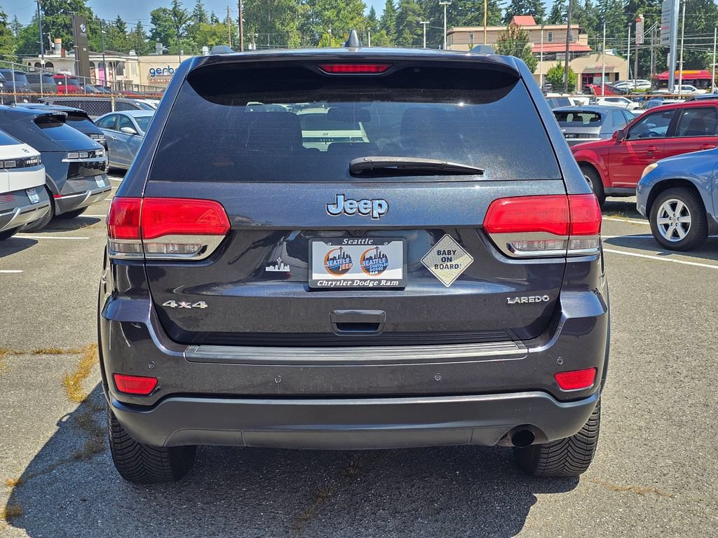 Used 2016 Jeep Grand Cherokee Laredo w/ Quick Order Package 23E AWD/4WD image 7