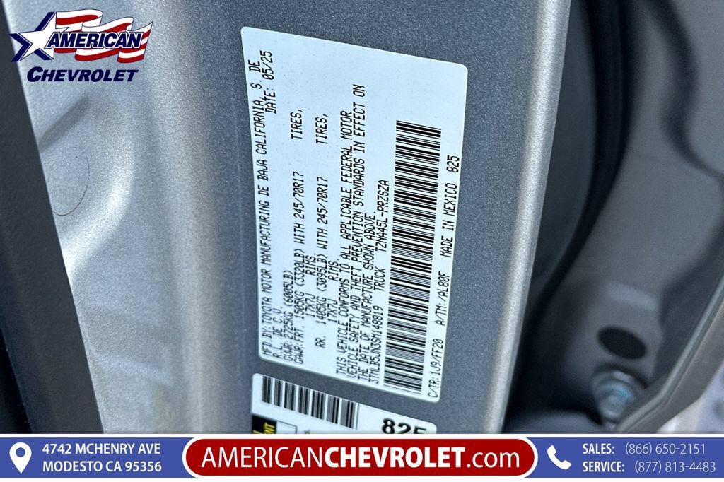 Used 2025 Toyota Tacoma SR5 AWD/4WD image 40