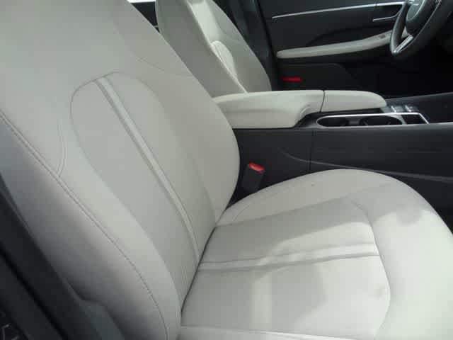 Used 2024 Hyundai Sonata SEL image 25