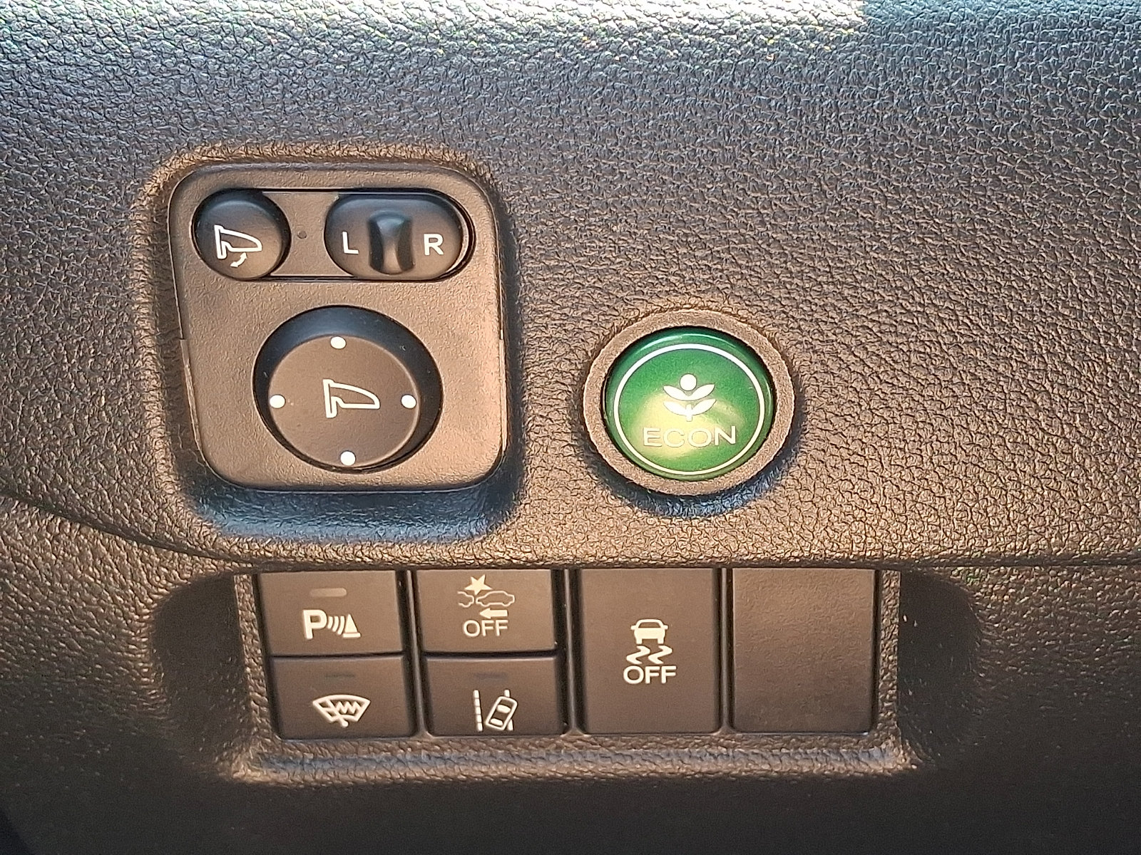 Certified 2023 Honda Passport TrailSport image 28