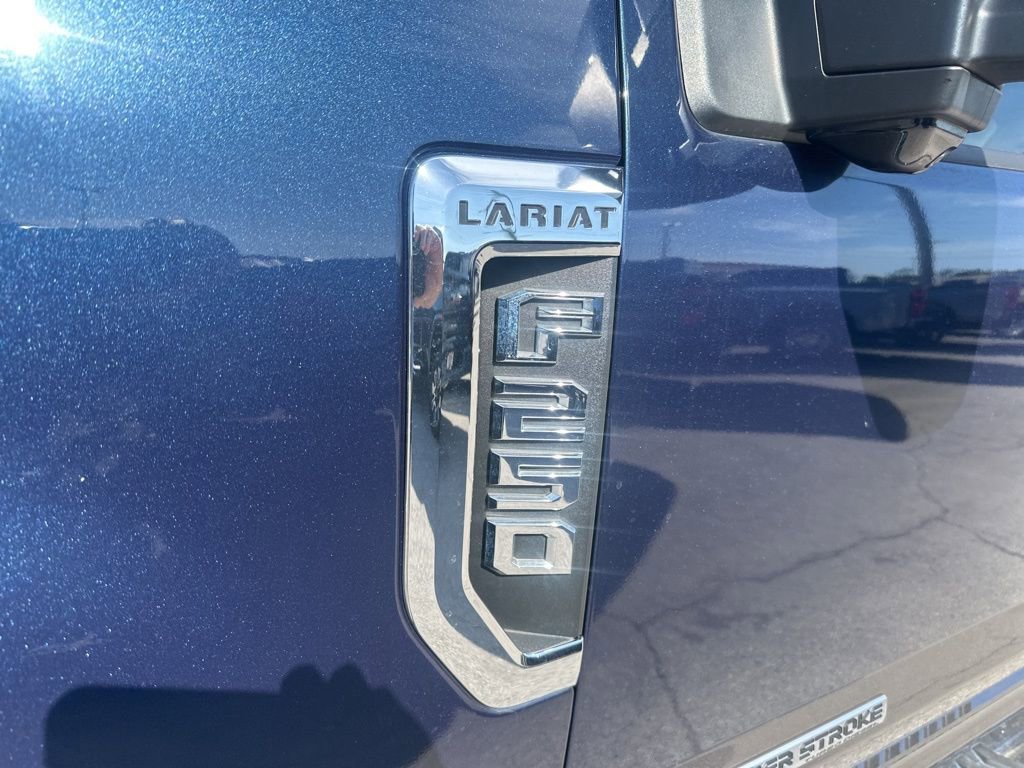 Used 2017 Ford F250 Lariat w/ Chrome Package AWD/4WD image 3