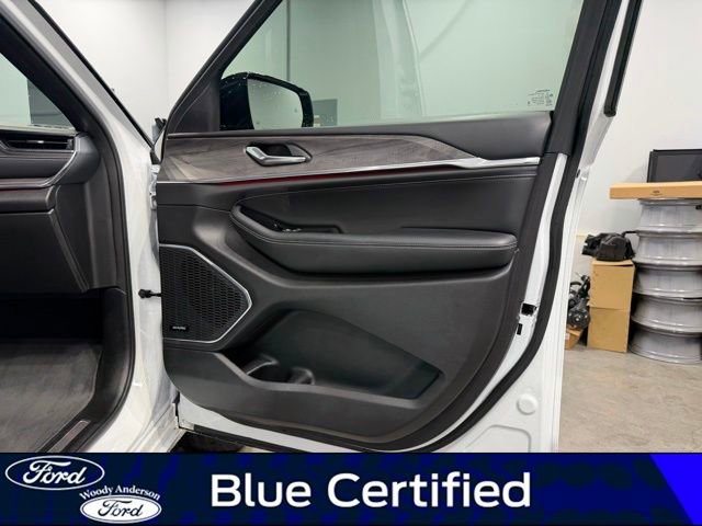 Used 2024 Jeep Grand Cherokee L Overland image 22