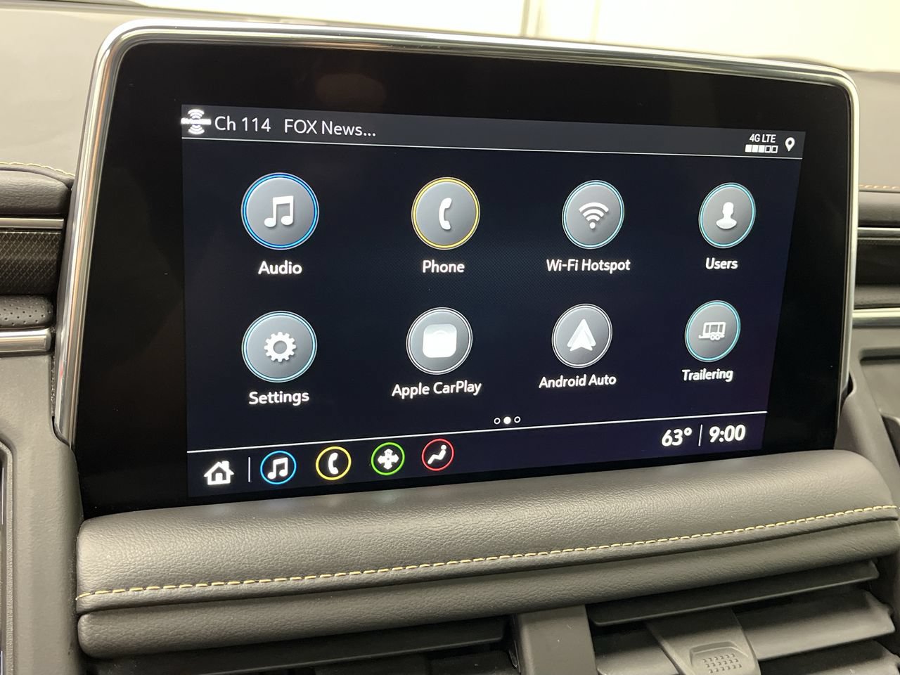 Certified 2021 GMC Yukon XL AT4 w/ Technology Package AWD/4WD image 21
