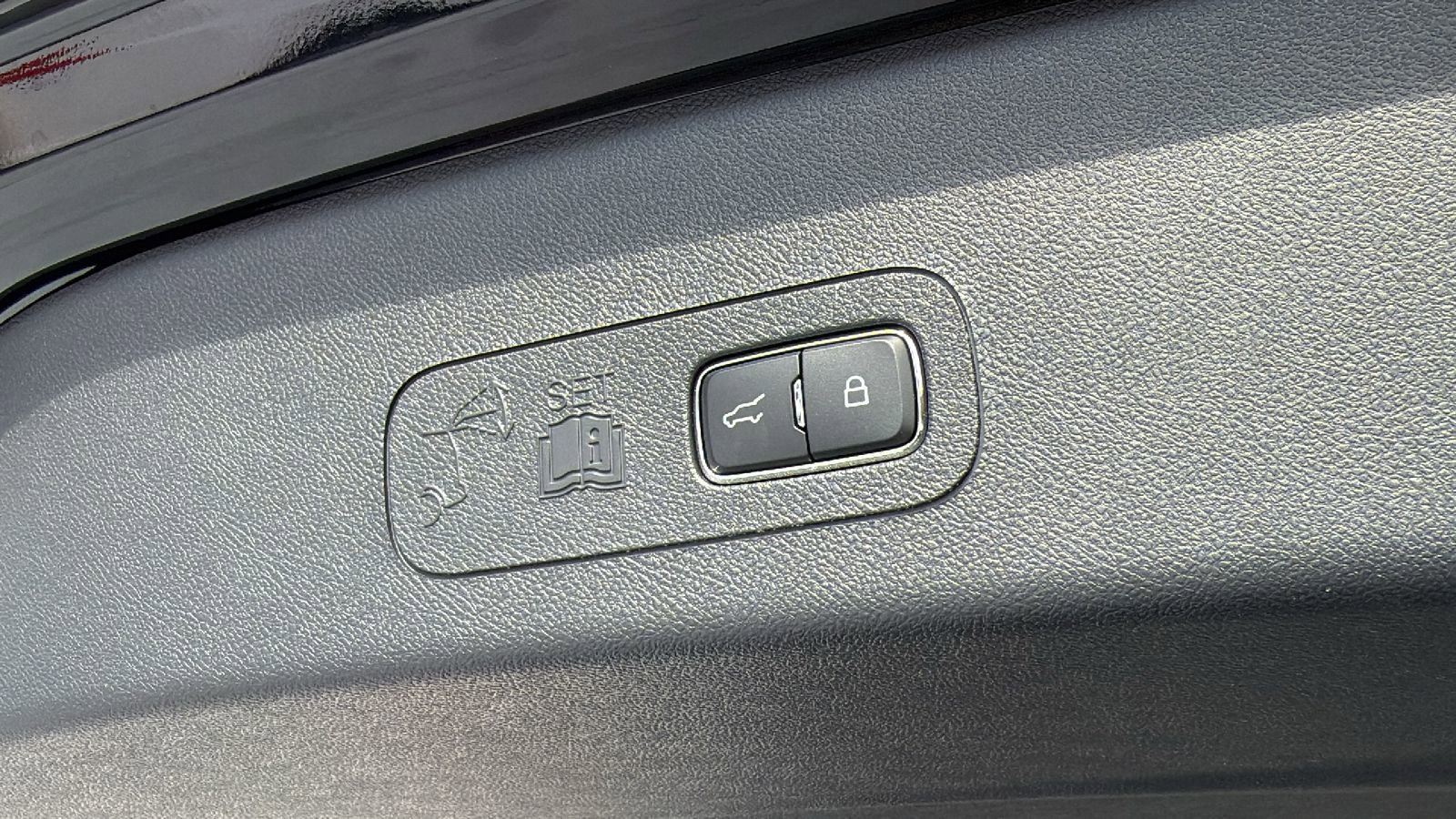 New 2026 Lincoln Aviator AWD image 15