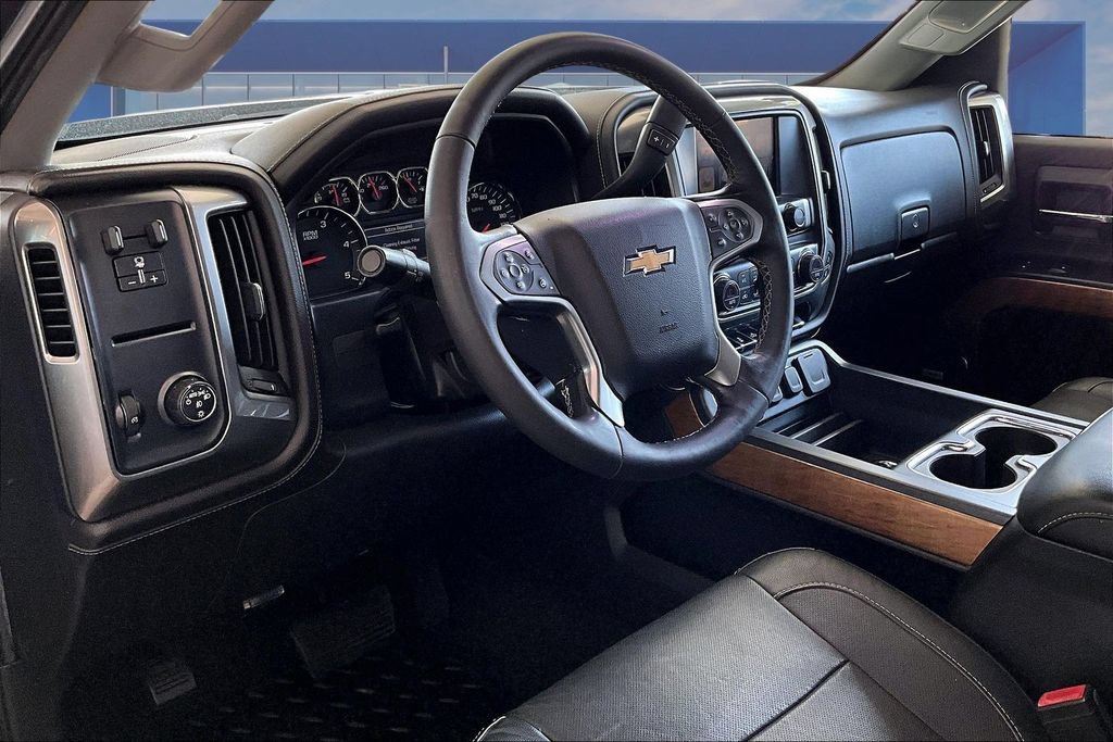 Used 2018 Chevrolet Silverado 2500 LTZ w/ Duramax Plus Package RWD image 4