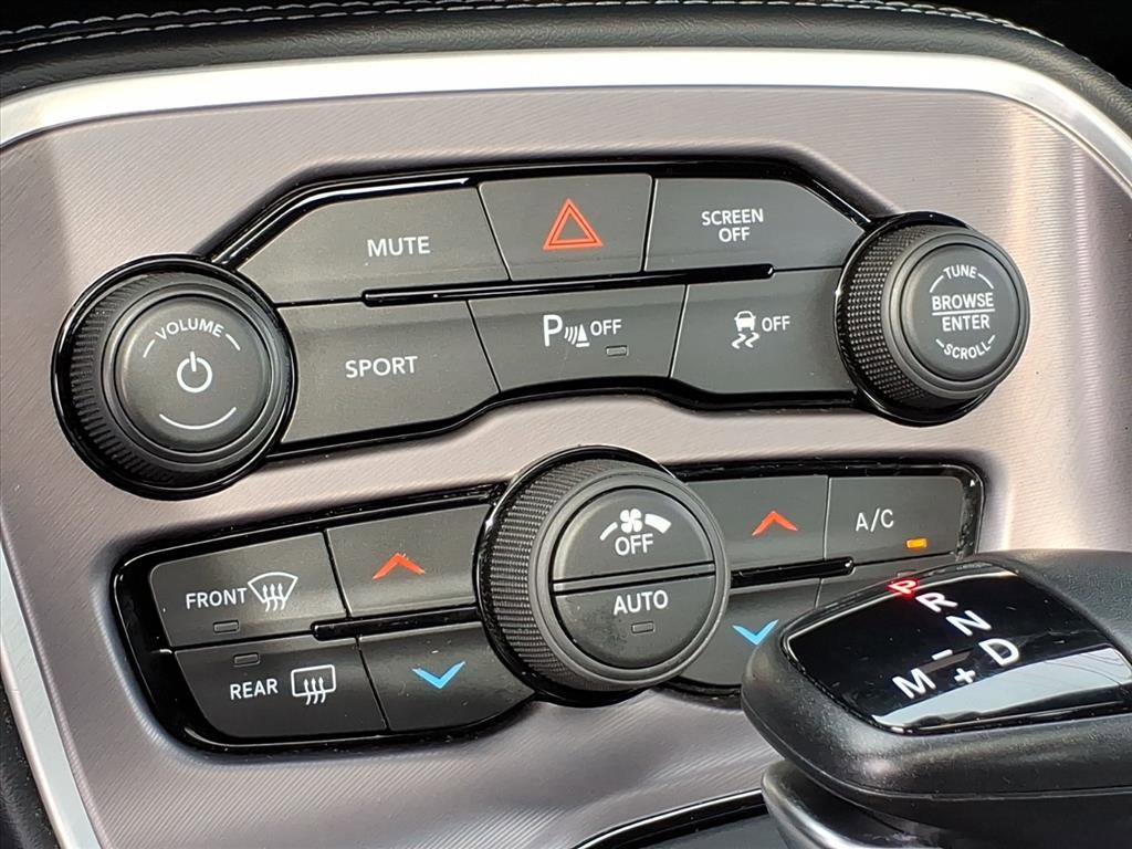 Used 2022 Dodge Challenger R/T w/ Blacktop Package image 27