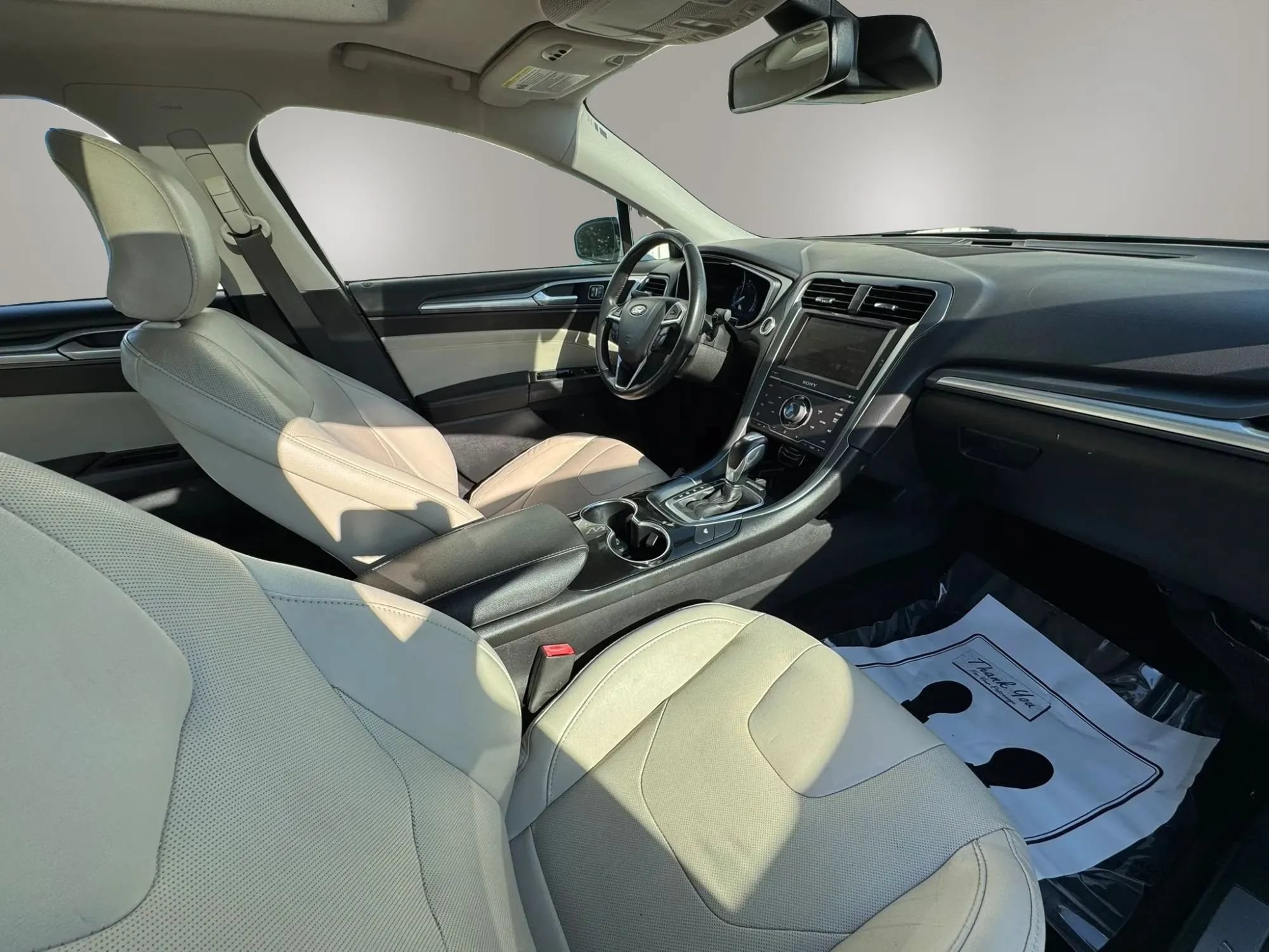Used 2015 Ford Fusion Titanium FWD image 13
