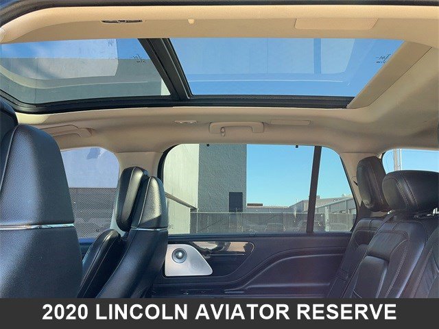 Used 2020 Lincoln Aviator Reserve w/ Equipment Group 201A image 18