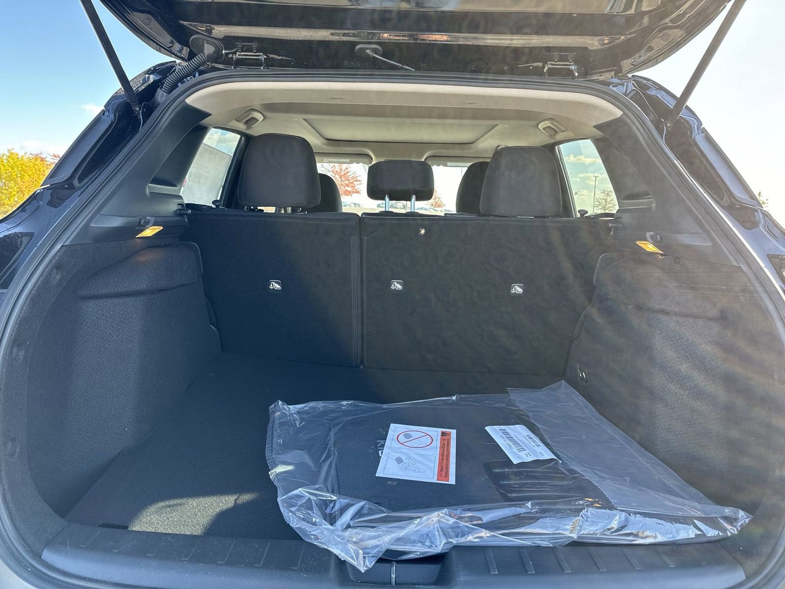 New 2026 Nissan Kicks SV w/ SV Premium Package image 34