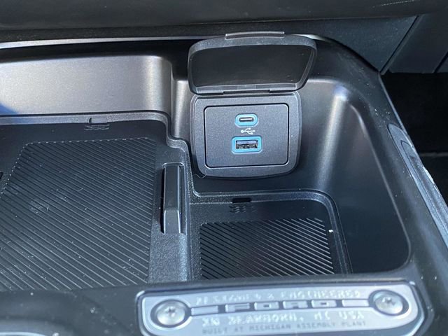 New 2025 Ford Bronco 4-Door AWD/4WD image 15