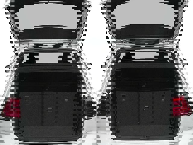 Used 2016 Volkswagen Golf SE w/ Lighting Package image 13