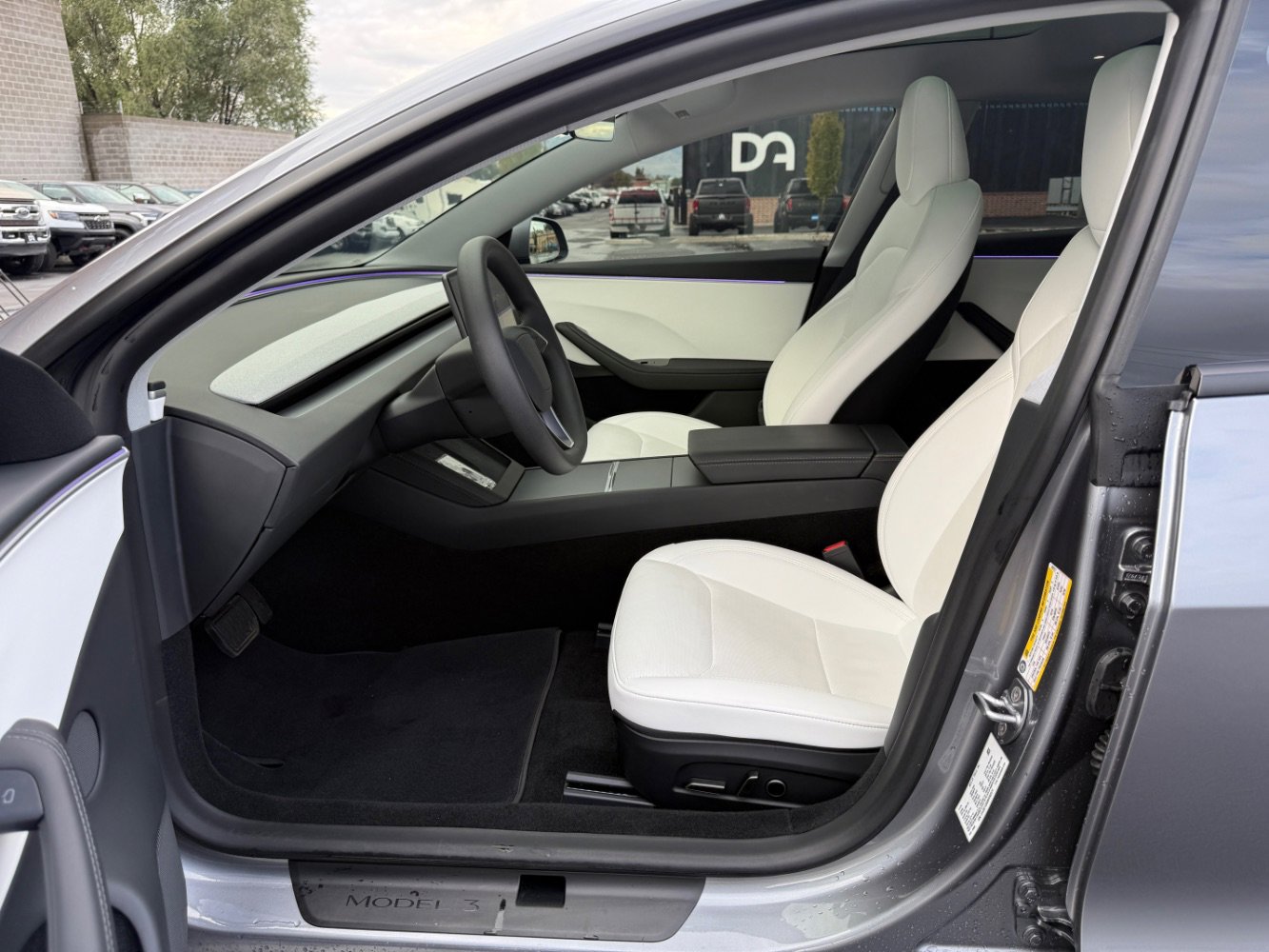 Used 2025 Tesla Model 3 Long Range image 7