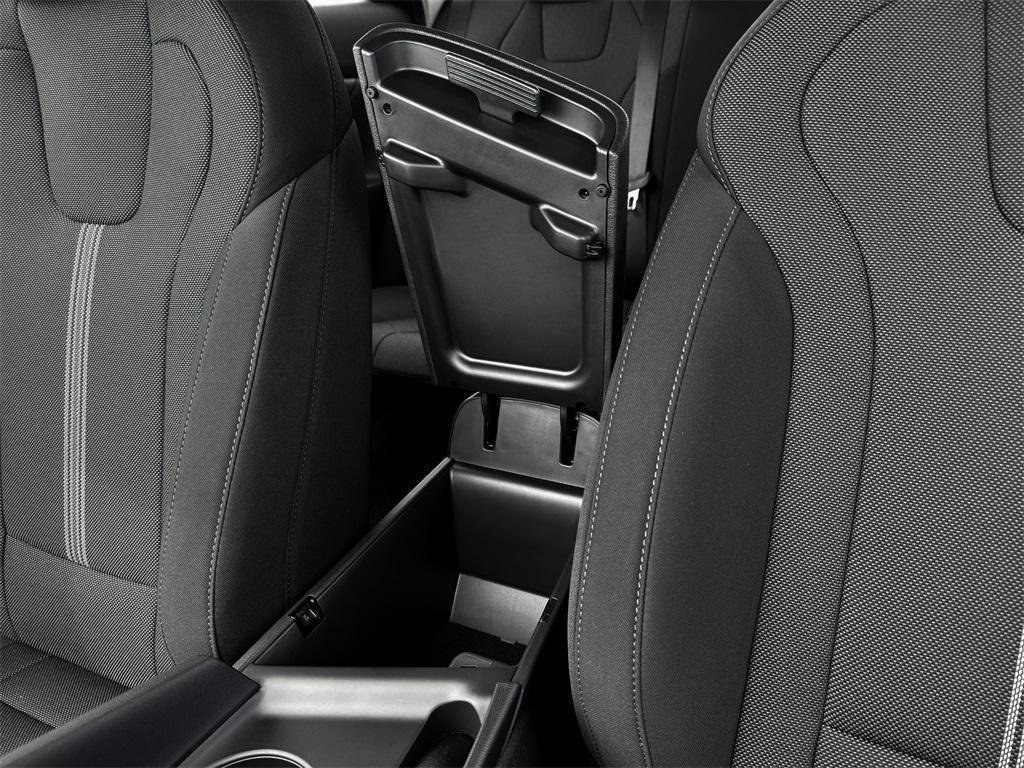 New 2025 Hyundai Elantra SE w/ Cargo Package image 18