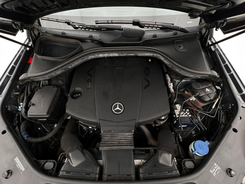 Used 2016 Mercedes-Benz GL 320 GL 350 image 14