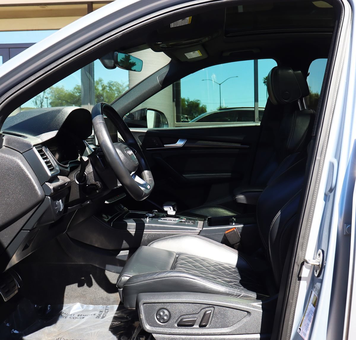 Used 2019 Audi SQ5 Premium Plus w/ Premium Plus Package AWD/4WD image 38