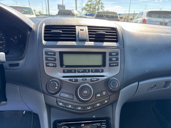 Used 2007 Honda Accord VP image 11