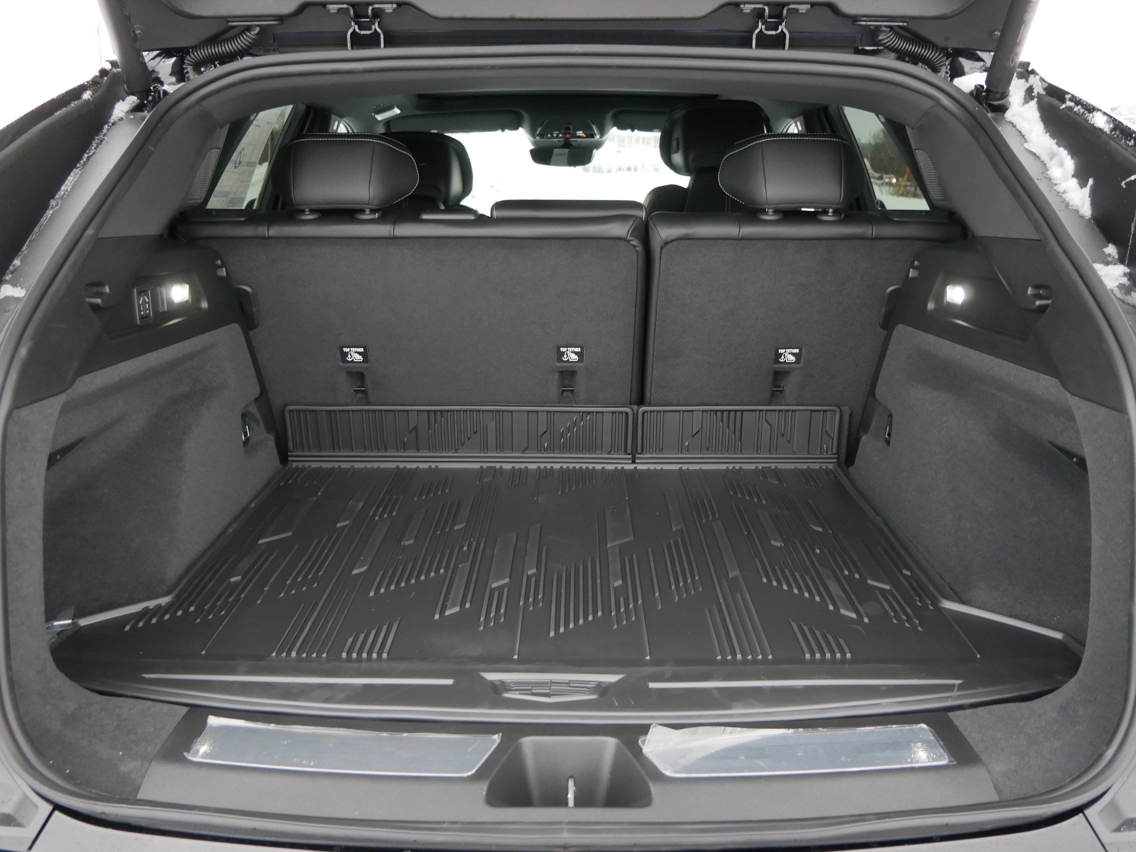 New 2026 Cadillac Lyriq Premium Sport image 16