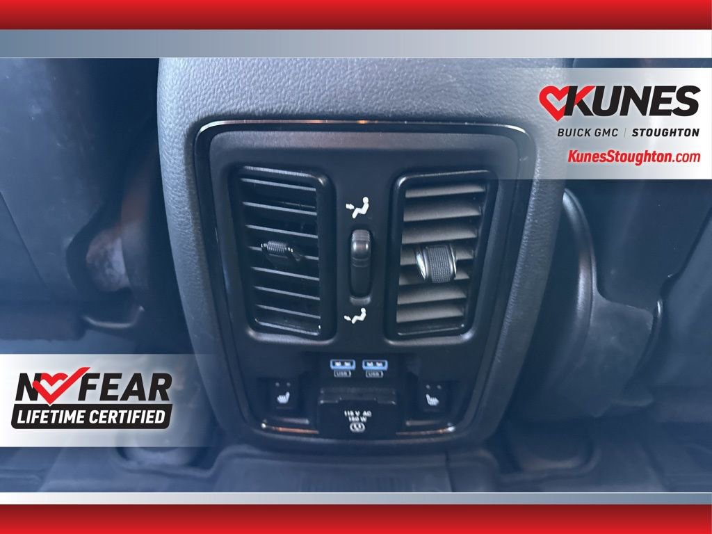 Used 2020 Dodge Durango GT image 41