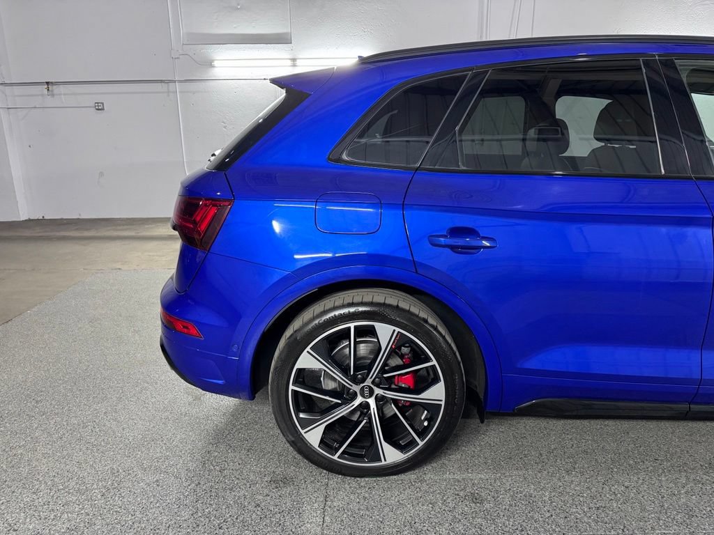 Used 2024 Audi SQ5 Prestige AWD/4WD image 11