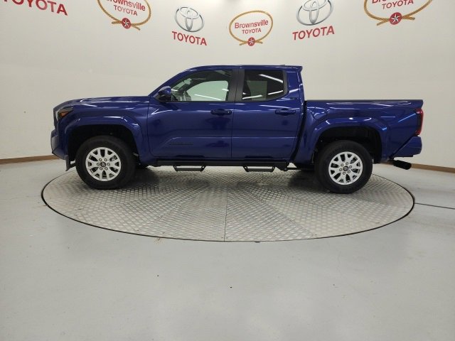 Certified 2025 Toyota Tacoma SR5 image 5