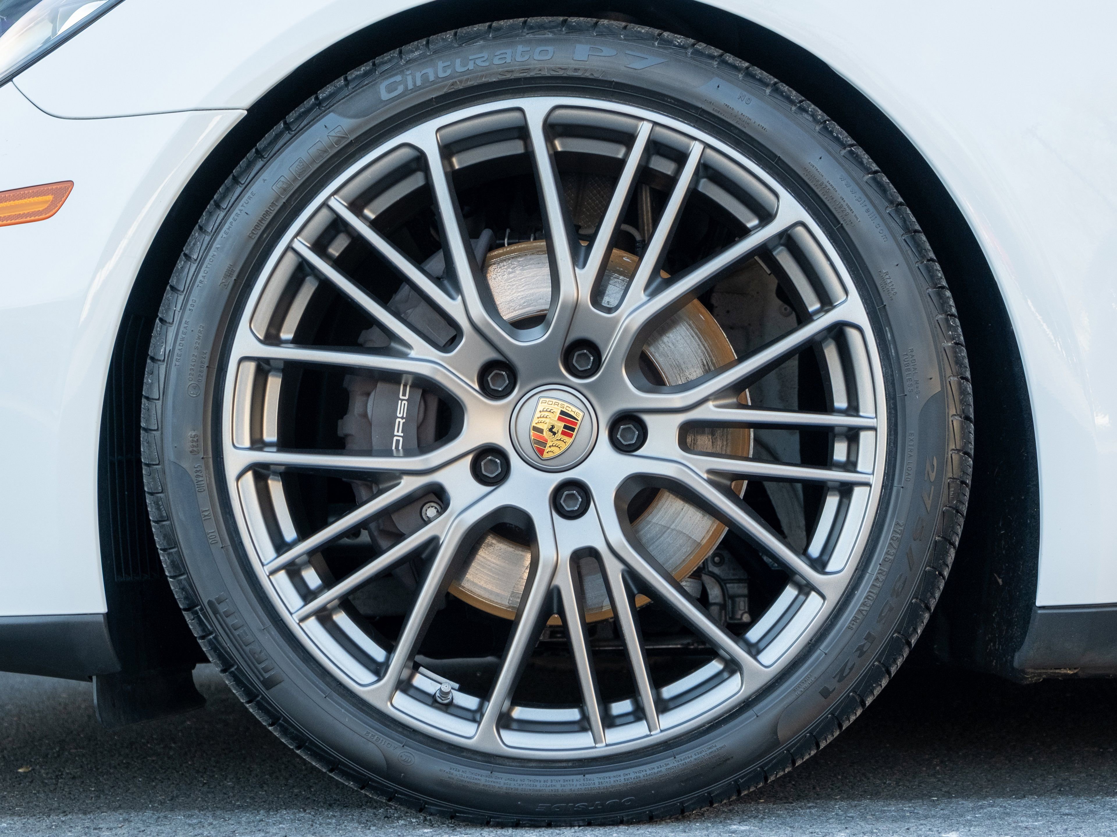 Certified 2023 Porsche Panamera 4 Platinum Edition AWD/4WD image 12