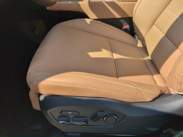 New 2026 Hyundai Santa Fe Calligraphy image 4