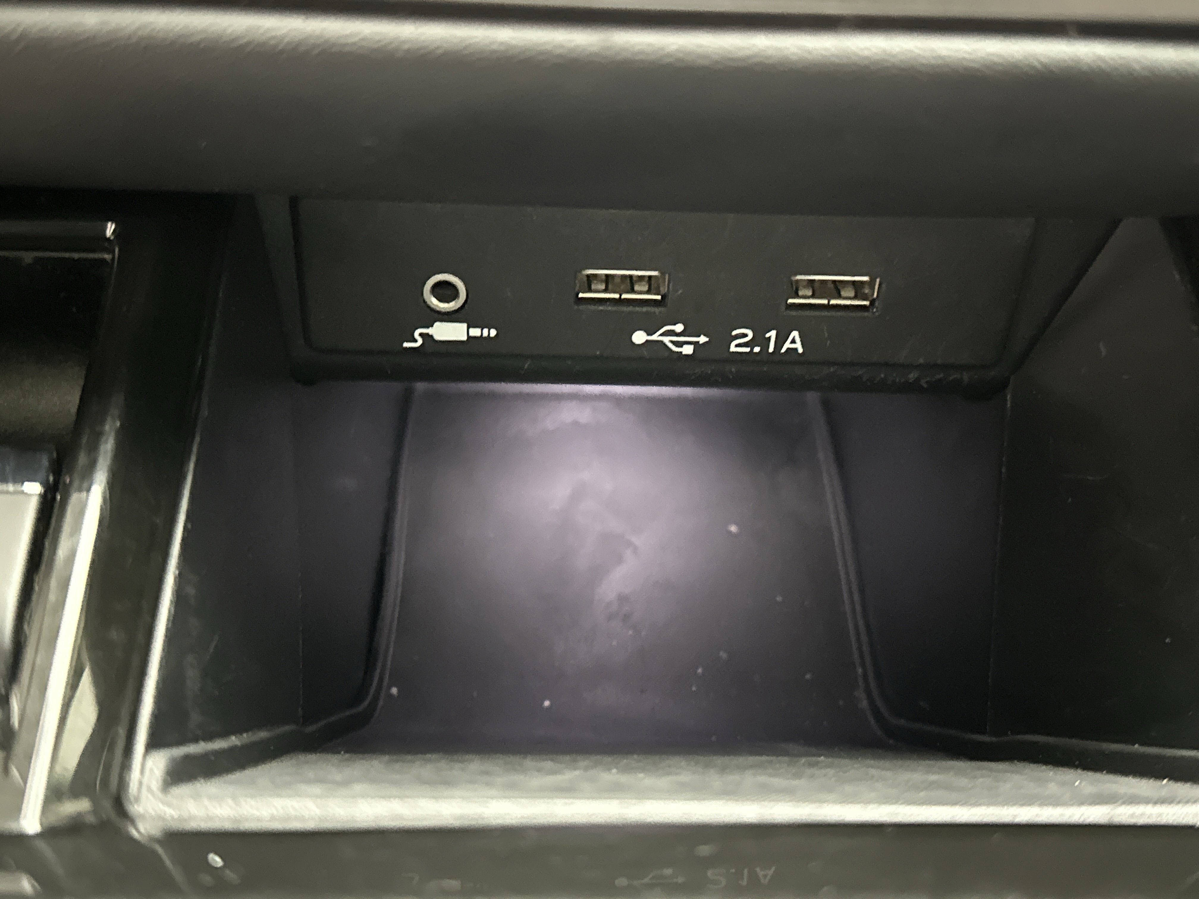 Used 2020 Subaru Outback Limited image 45