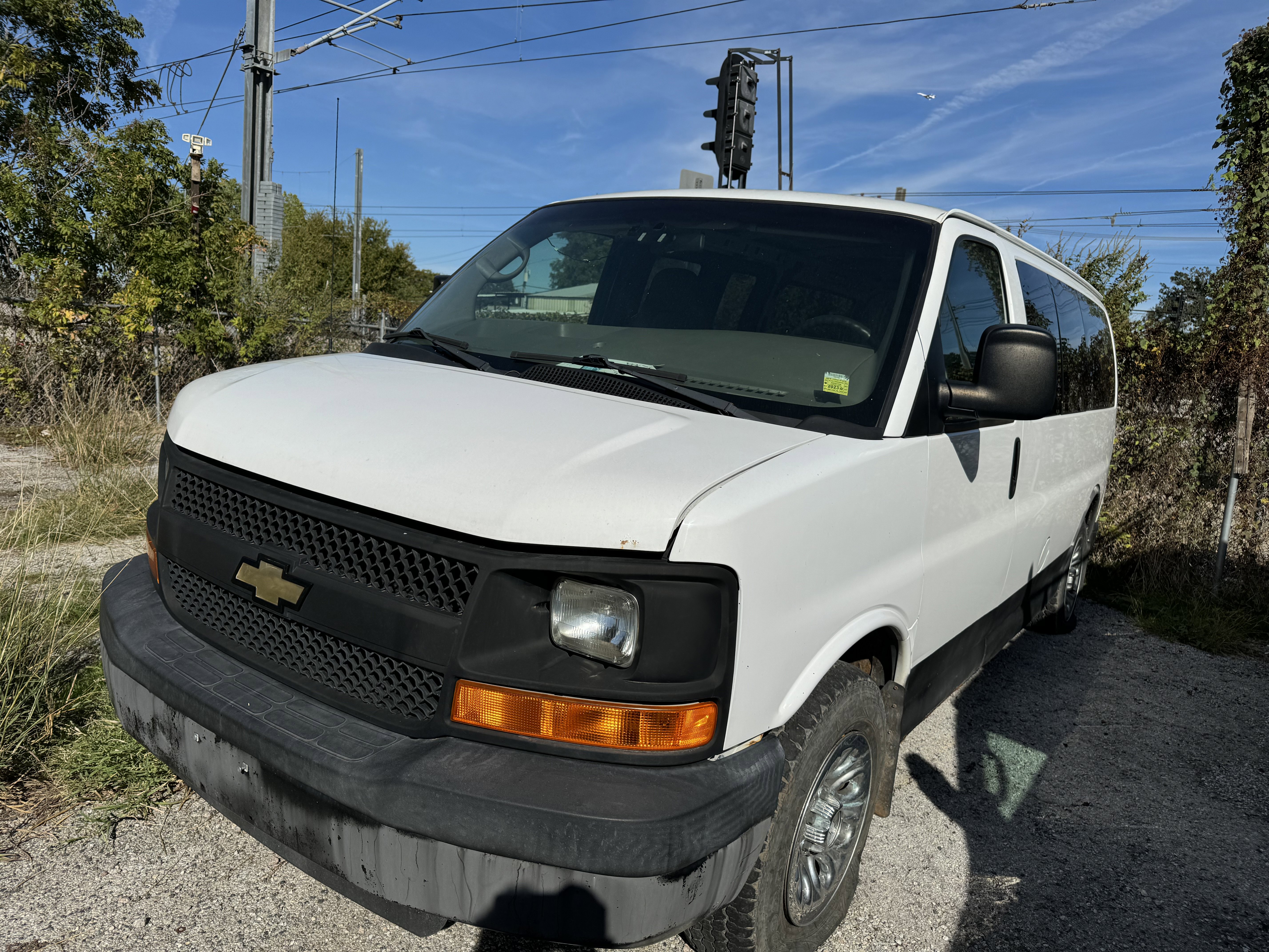 Used 2009 Chevrolet Express 1500 AWD Passenger w/ Power Package image 1