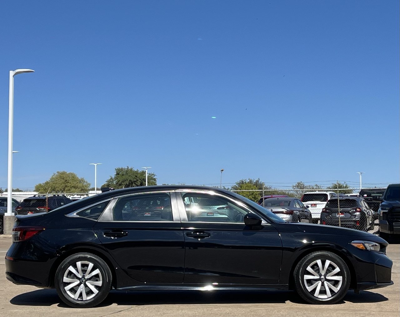 Used 2025 Honda Civic LX image 3