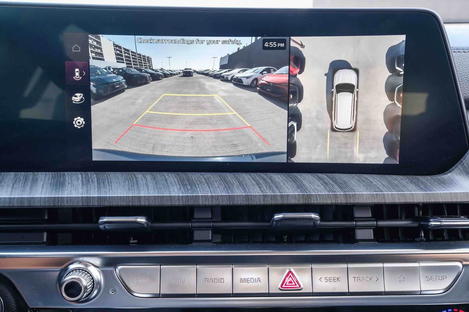 Used 2024 Kia Telluride SX w/ Towing Package AWD/4WD image 27