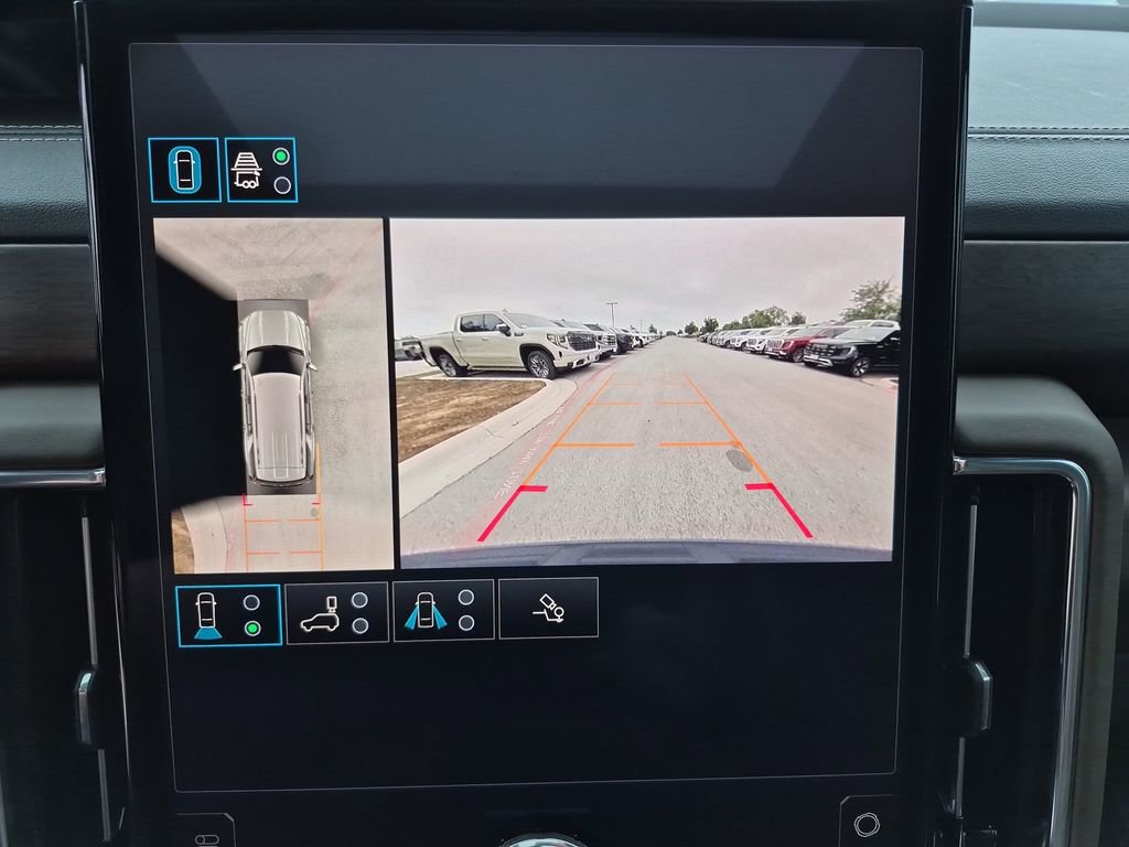 Certified 2025 GMC Yukon Denali Ultimate AWD/4WD image 26