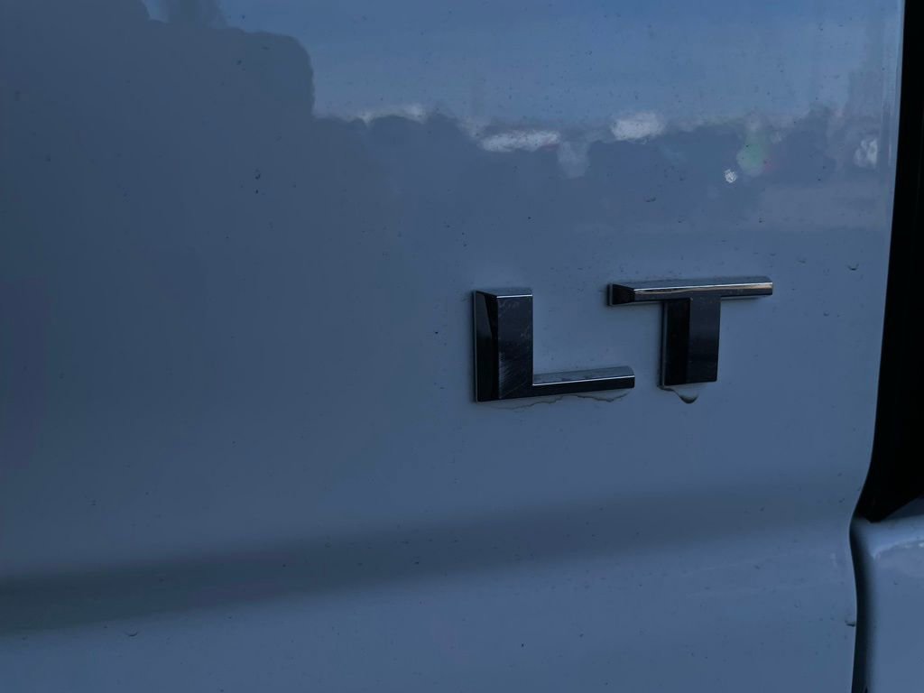 Used 2022 Chevrolet Silverado 2500 W/T w/ WT Convenience Package image 9