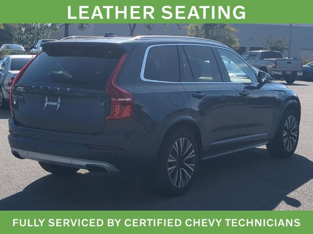 Used 2021 Volvo XC90 T5 Momentum w/ Protection Package Premier FWD image 4