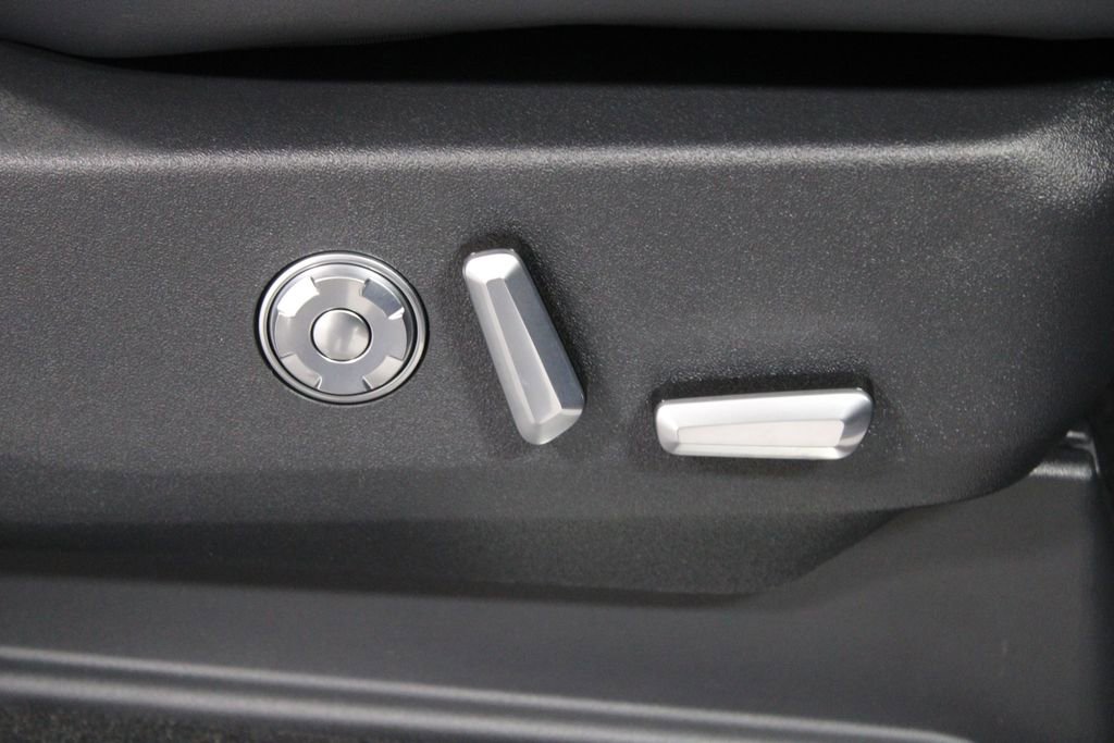 New 2026 Lincoln Navigator L Reserve image 30